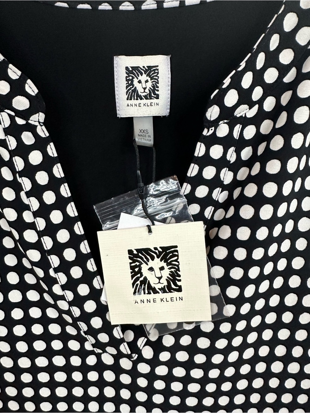 Anne Klein Black and White Polka Dot Split-Neck Blouse, XXS, NWT - Picture 2 of 5